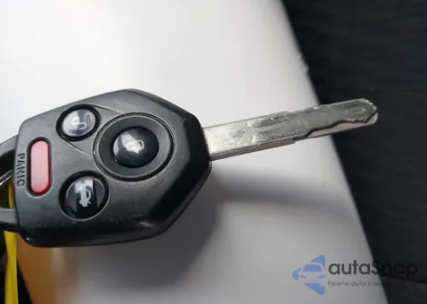 2010 Subaru Legacy 2.5I из США, поврежденный, VIN 4S3BMBA6XA3234268